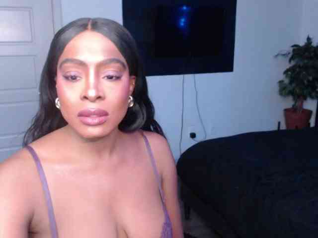 SparkleTittes webcam