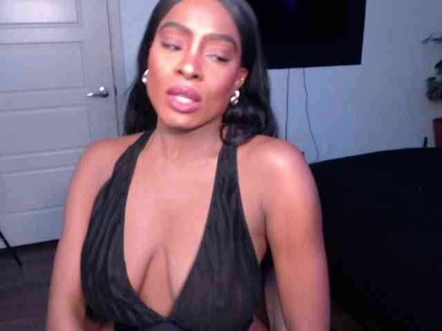 SparkleTittes webcam