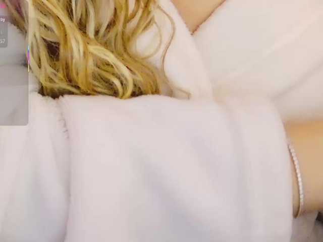 Cool-Baby's BongaCams show and profile