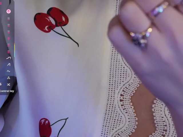 Checkout BongaCams's Cool-Baby Cool-Baby from BongaCams