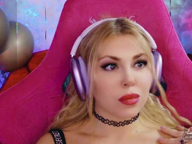 Cool-Baby's BongaCams show and profile