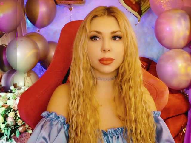 Cool-Baby's BongaCams show and profile