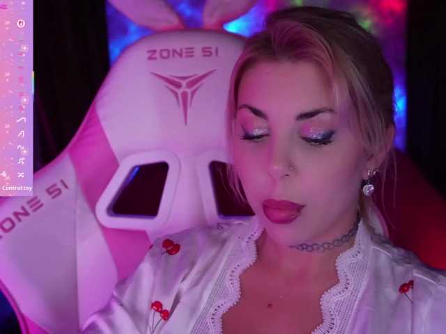 Karina-kross