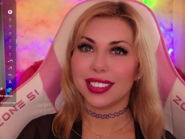 Cool-Baby from BongaCams