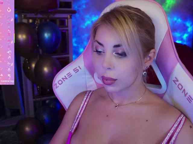 Cool-Baby's webcam live show