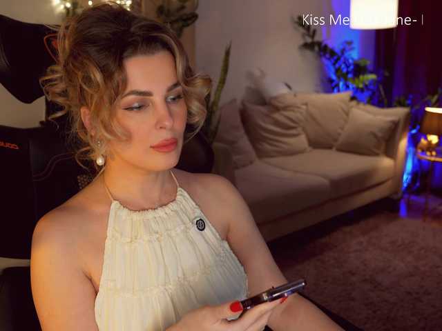 видео -Queen-Maria-