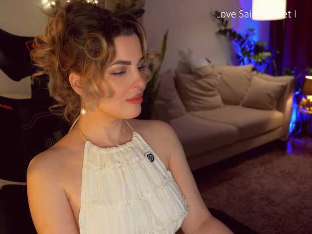 -Queen-Maria-'s BongaCams show and profile