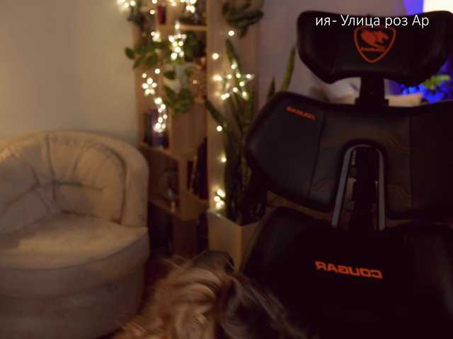 -Queen-Maria-'s BongaCams show and profile