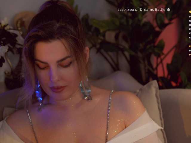 -Queen-Maria-'s BongaCams show and profile