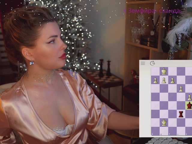 -Queen-Maria-'s BongaCams show and profile
