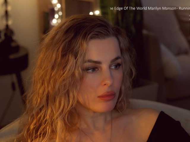 -Queen-Maria-'s BongaCams show and profile