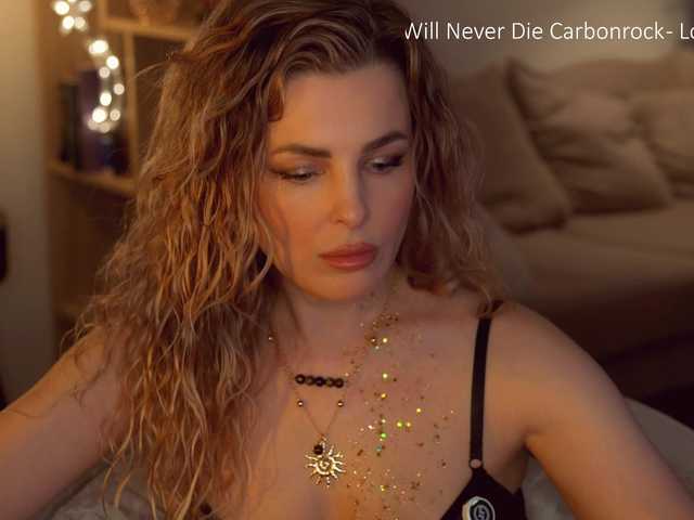 -Queen-Maria-'s BongaCams show and profile