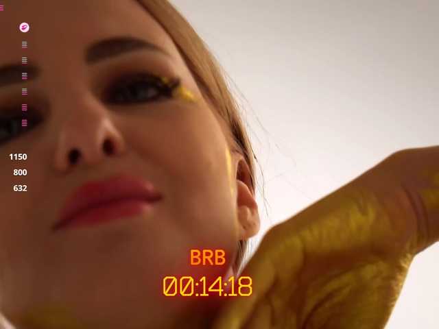  -Queen-Maria- chat room