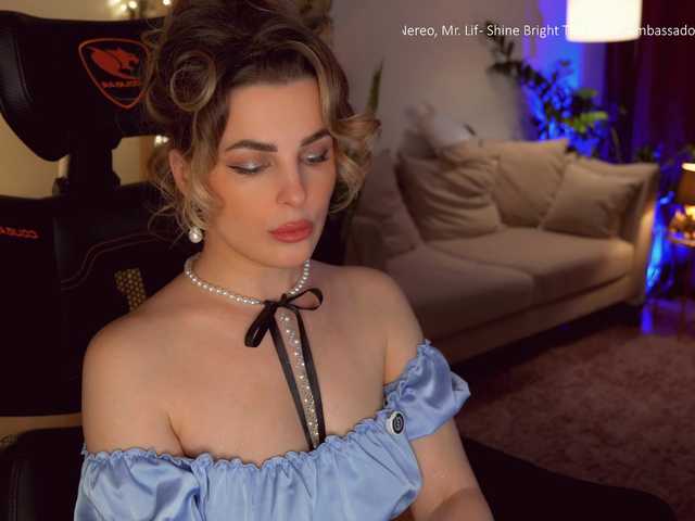 -queen-maria- online