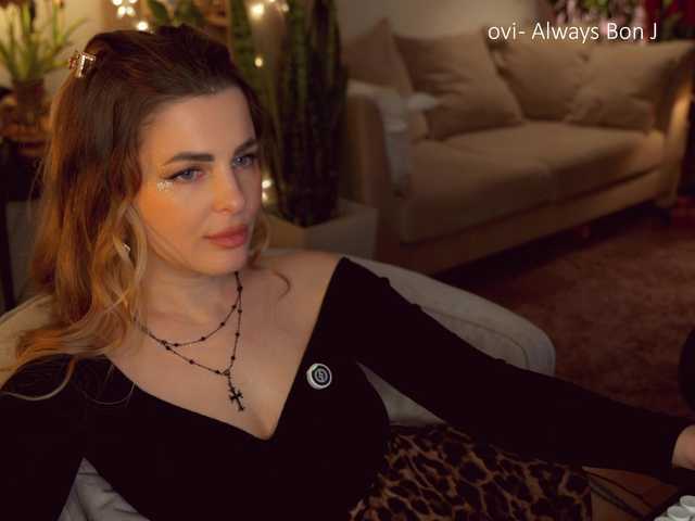 -Queen-Maria-'s BongaCams show and profile