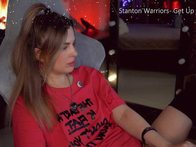 -Queen-Maria-'s BongaCams show and profile