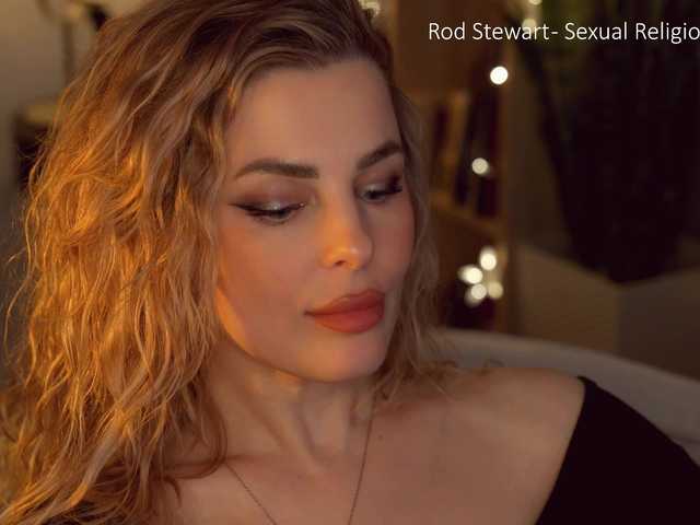 fup-fup -Queen-Maria-