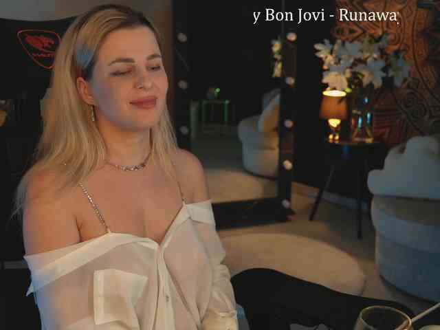 _Lady_M_ webcam