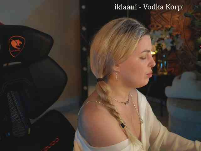 _Lady_M_ webcam