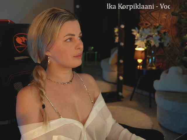 _Lady_M_ webcam