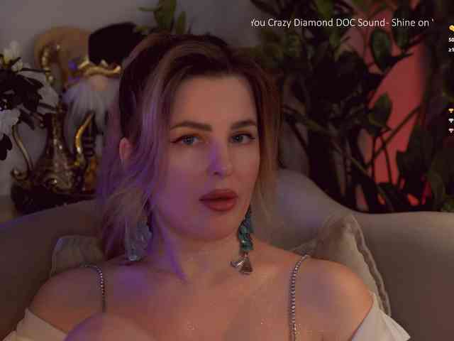 -Queen-Maria- -Queen-Maria-