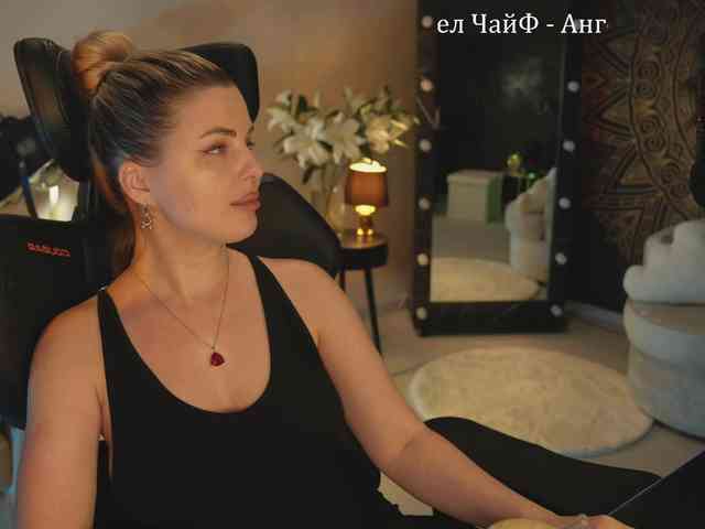 -Queen-Maria-