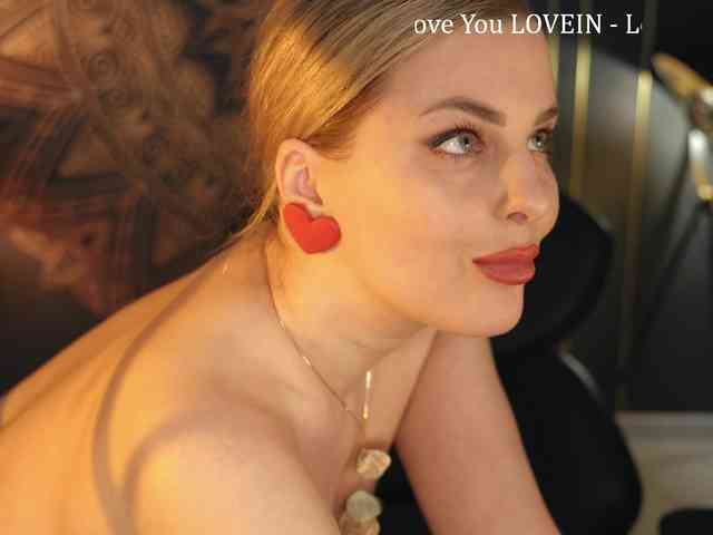 _Lady_M_ webcam