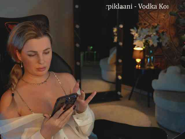 _Lady_M_ webcam