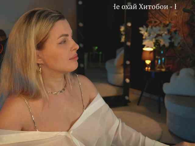 _Lady_M_ webcam