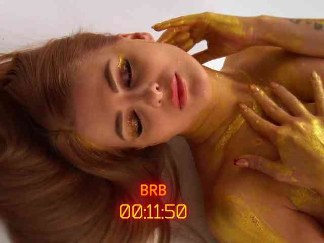_Lady_M_ webcam