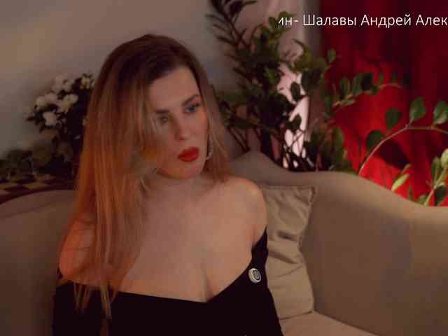 _Lady_M_ webcam