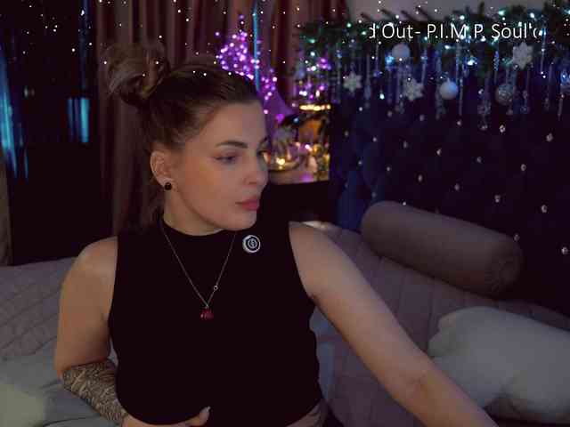 _Lady_M_ webcam