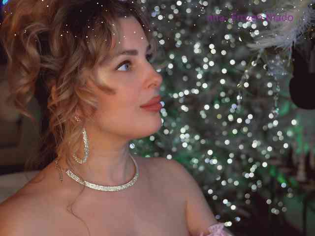 -Queen-Maria- -Queen-Maria-