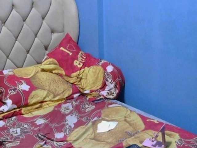 hOtGranny4u's BongaCams show and profile