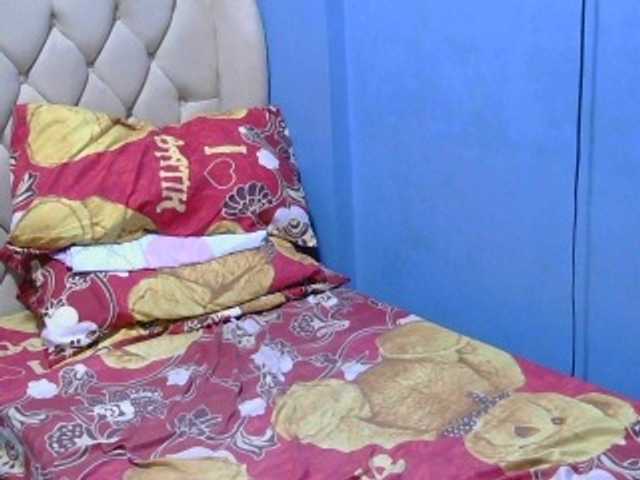 hOtGranny4u's BongaCams show and profile