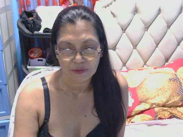 hOtGranny4u webcam