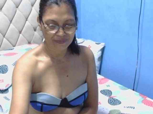 hOtGranny4u hOtGranny4u