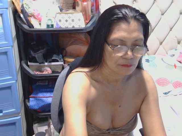 hOtGranny4u webcam