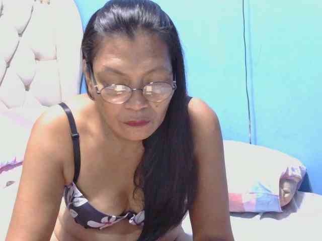 hOtGranny4u webcam