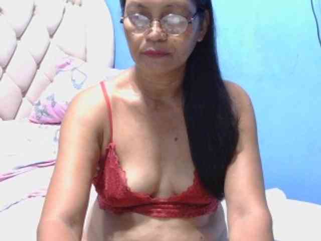 hOtGranny4u webcam