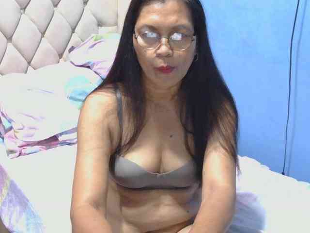hOtGranny4u webcam