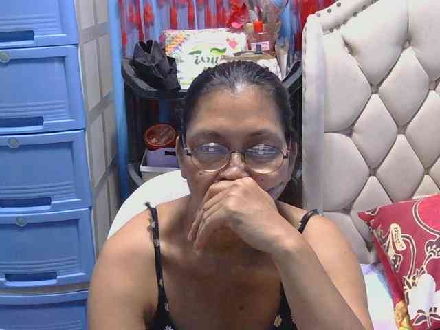 hOtGranny4u webcam