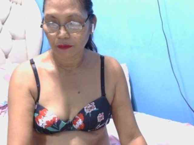 hOtGranny4u webcam