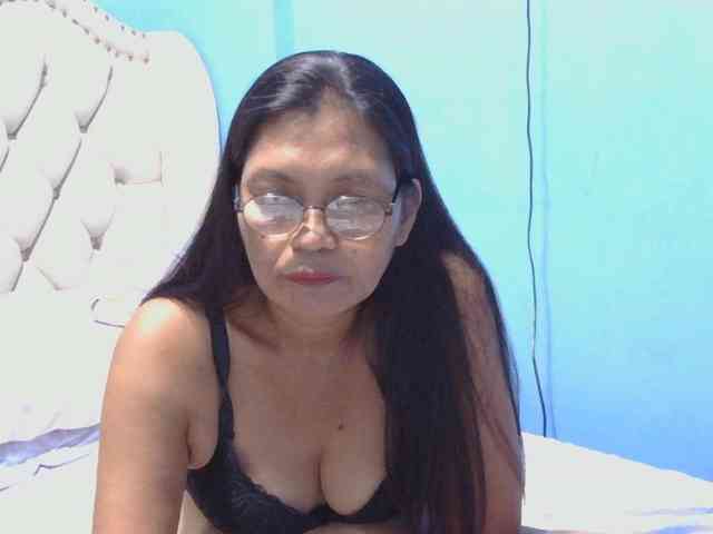 hOtGranny4u webcam