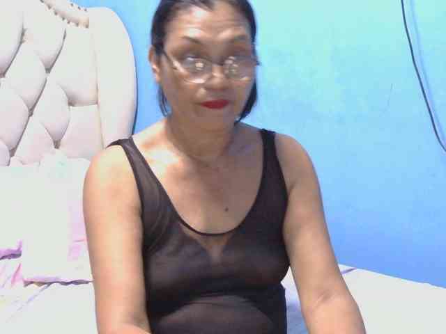 hOtGranny4u