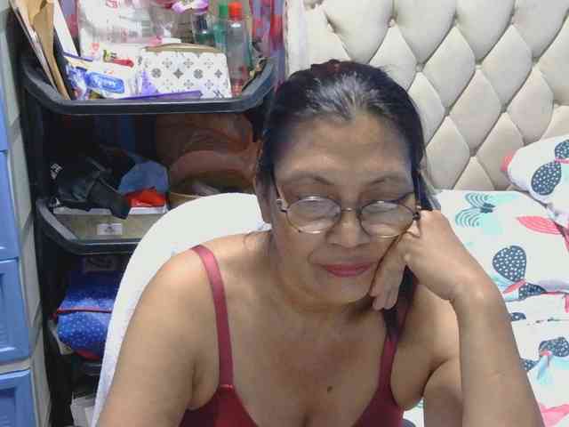 hOtGranny4u hOtGranny4u