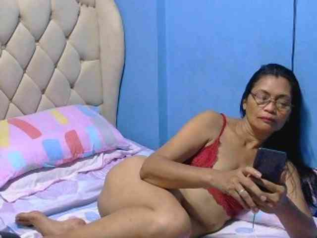 hOtGranny4u webcam
