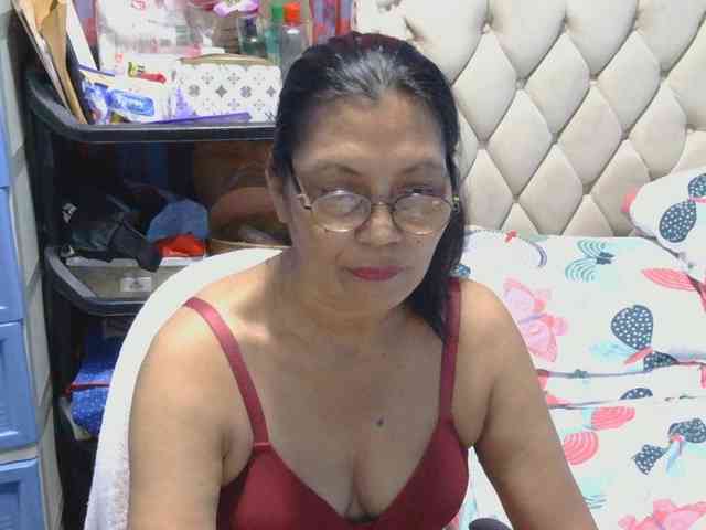 hOtGranny4u hOtGranny4u