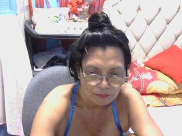 hOtGranny4u