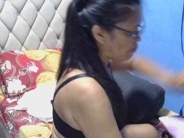 hOtGranny4u hOtGranny4u